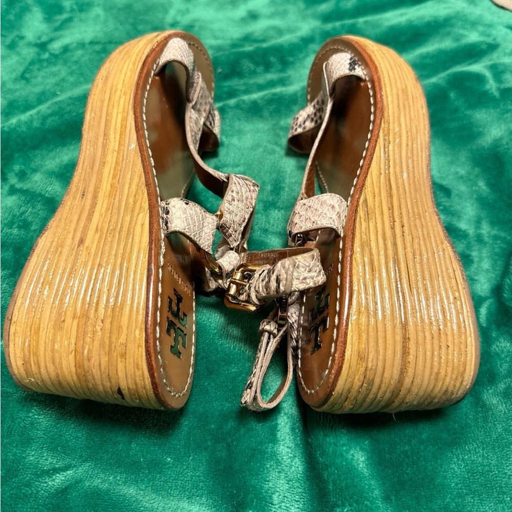 Tory Burch - Picture 3 of 4
